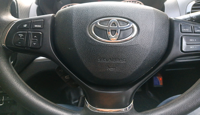 2021 Toyota URBAN CRUISER HIGH GRADE MT, Petrol, Manual, 1,00,654 km, interior