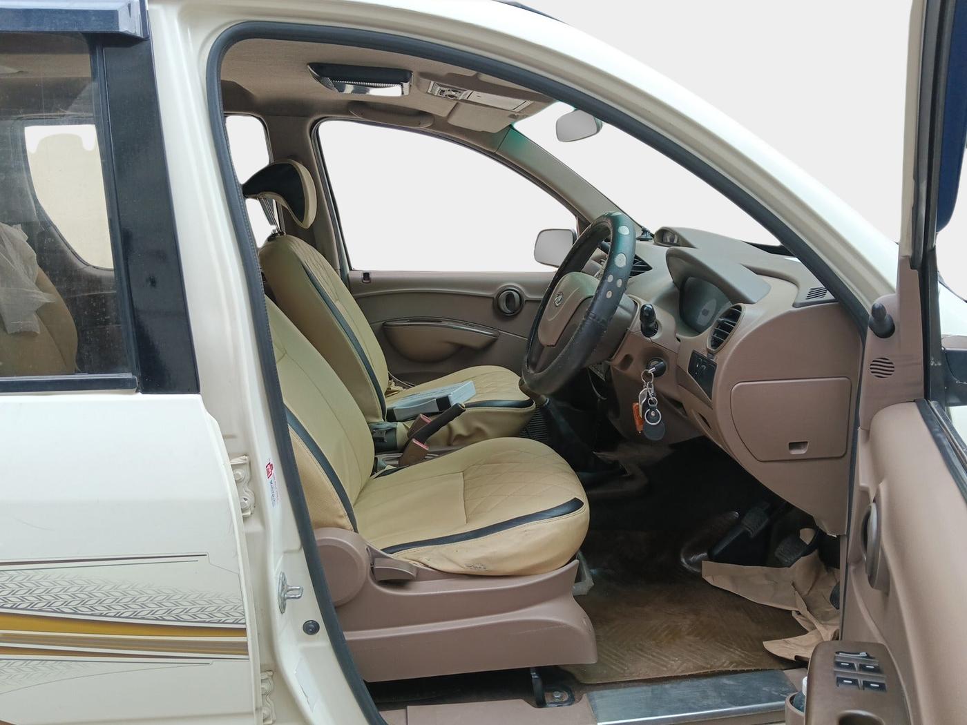 2012 Mahindra Xylo D4, Diesel, Manual, 98,340 km, interior