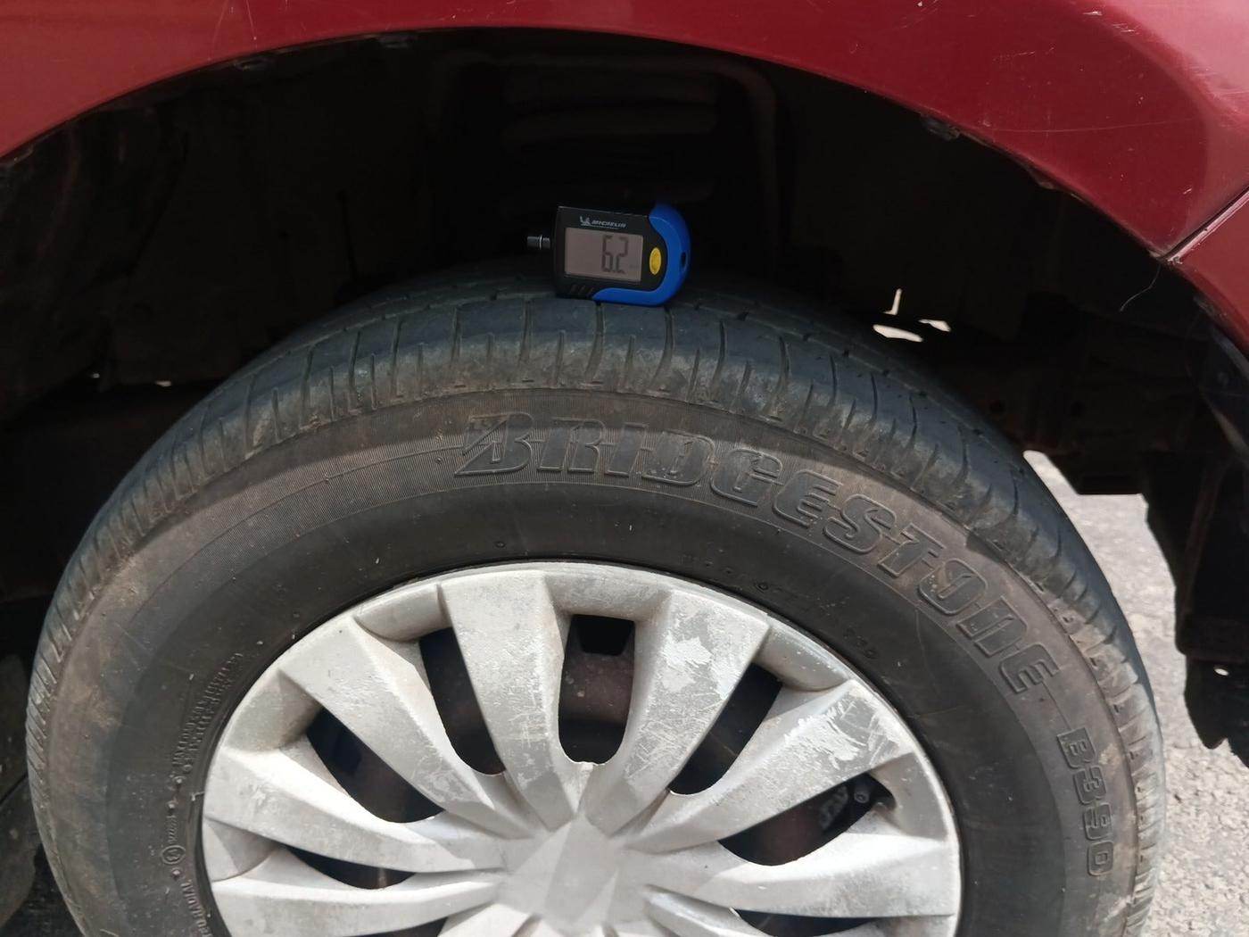 2013 Mahindra Quanto C6, Diesel, Manual, 1,52,488 km, tyre