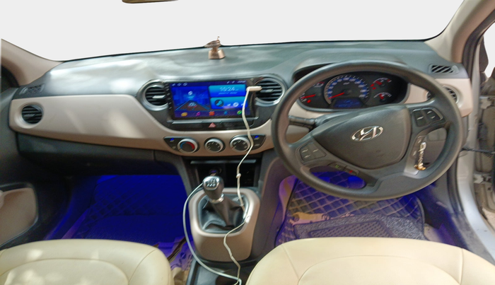 2016 Hyundai Xcent S 1.2, Petrol, Manual, 86,522 km, interior