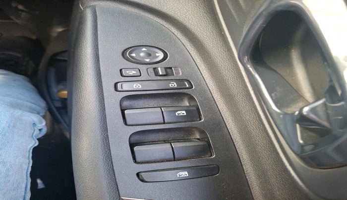 2022 Hyundai NEW I20 ASTA 1.2 MT, Petrol, Manual, 26,612 km, interior