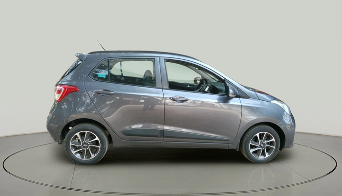 2019 Hyundai Grand i10 SPORTZ AT 1.2 KAPPA VTVT, Petrol, Automatic, 30,451 km, exterior