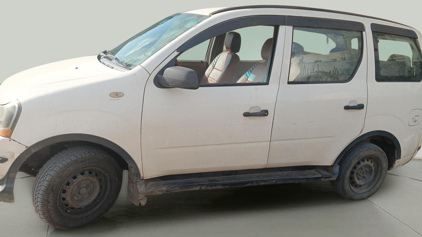 2017 Mahindra Xylo D4, Diesel, Manual, 2,45,796 km, exterior