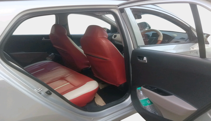 2014 Hyundai Grand i10 SPORTZ AT 1.2 KAPPA VTVT, Petrol, Automatic, 48,379 km, interior