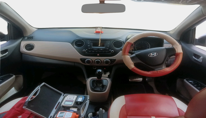 2014 Hyundai Grand i10 SPORTZ AT 1.2 KAPPA VTVT, Petrol, Automatic, 48,379 km, interior