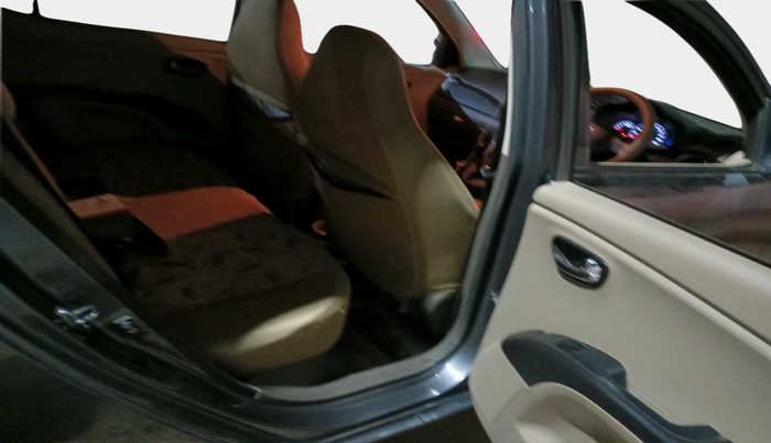 2010 Hyundai i10 SPORTZ 1.2, Petrol, Manual, 58,588 km, interior