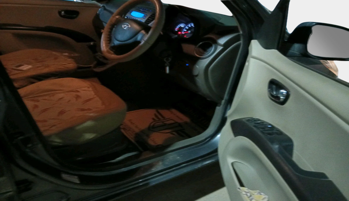 2010 Hyundai i10 SPORTZ 1.2, Petrol, Manual, 58,588 km, interior