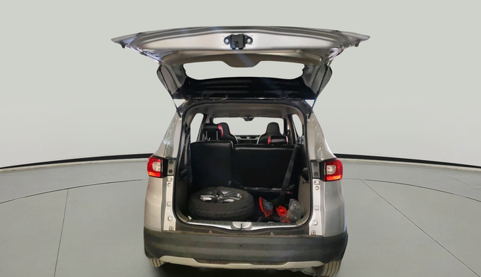 2023 Renault TRIBER RXZ, Petrol, Manual, 18,151 km, exterior