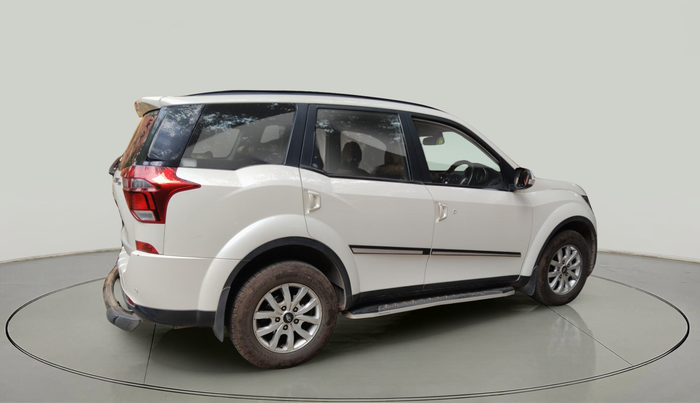 2018 Mahindra XUV500 W7, Diesel, Manual, 55,532 km, exterior