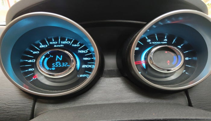 2018 Mahindra XUV500 W7, Diesel, Manual, 55,532 km, interior