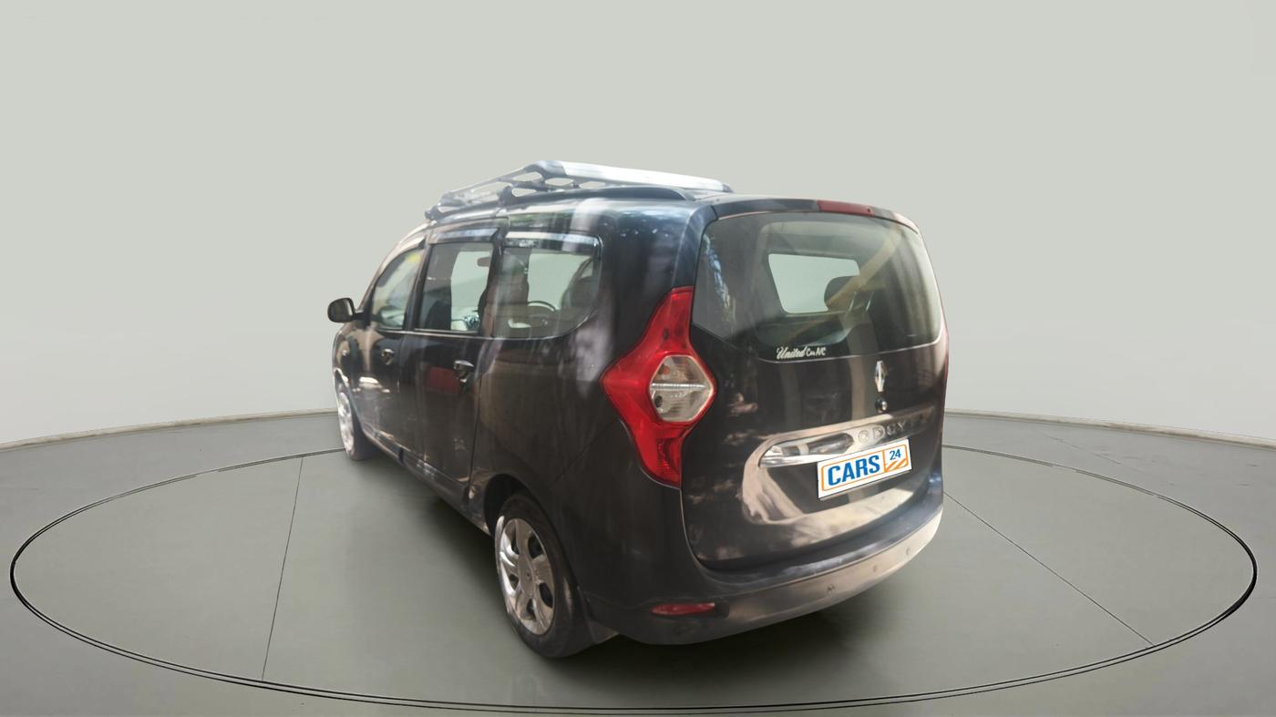 2015 Renault Lodgy 110 PS RXL 7 STR, Diesel, Manual, 1,45,909 km, exterior