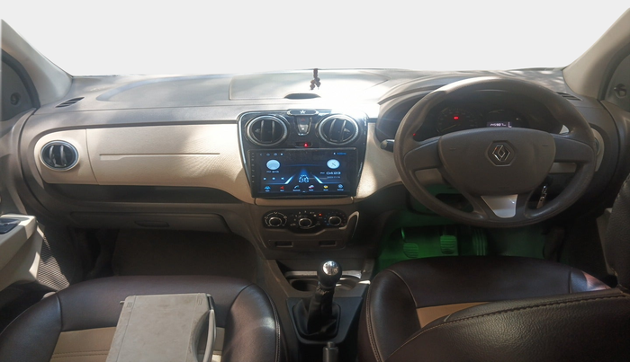 2015 Renault Lodgy 110 PS RXL 7 STR, Diesel, Manual, 1,45,909 km, interior