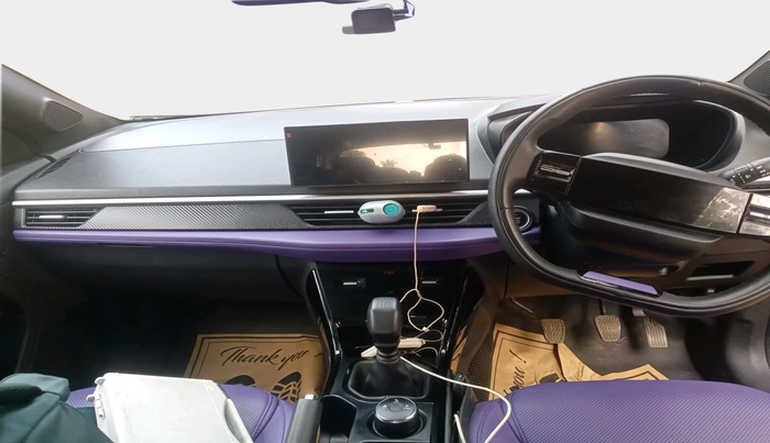 2023 Tata NEXON FEARLESS PURPLE + SUNROOF DUAL TONE 1.2 PETROL, Petrol, Manual, 21,079 km, interior