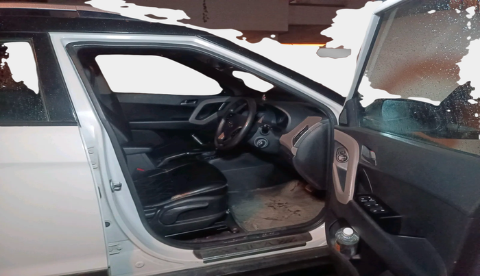 2016 Hyundai Creta S PLUS 1.6 AT DIESEL, Diesel, Automatic, 94,139 km, interior