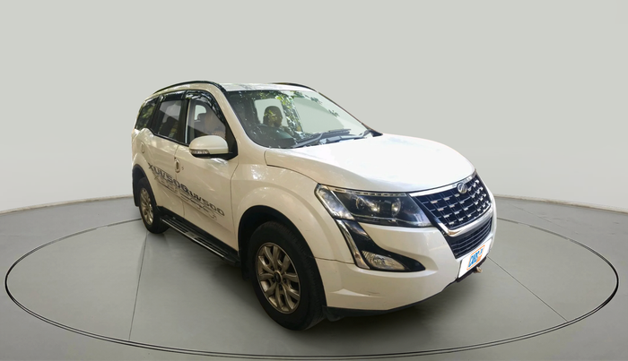 2021 Mahindra XUV500 W7, Diesel, Manual, 1,60,010 km, exterior