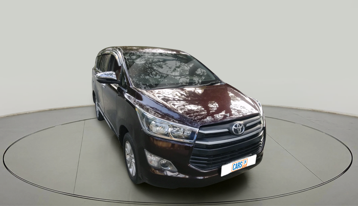 2017 Toyota Innova Crysta 2.4 G 7 STR, Diesel, Manual, 1,76,219 km, exterior