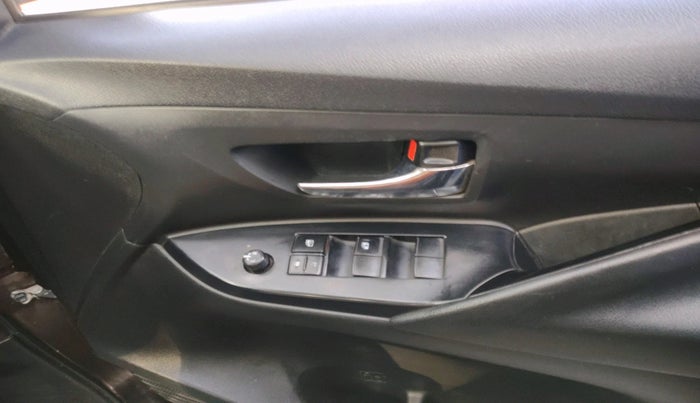 2017 Toyota Innova Crysta 2.4 G 7 STR, Diesel, Manual, 1,76,219 km, interior