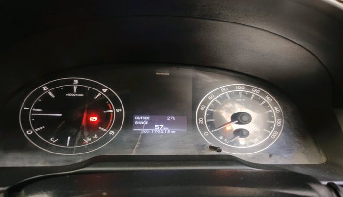 2017 Toyota Innova Crysta 2.4 G 7 STR, Diesel, Manual, 1,76,219 km, interior