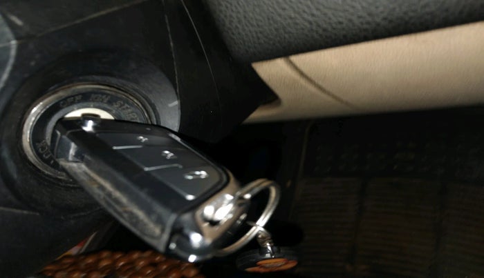 2011 Tata Indica Vista VX QUADRAJET, Diesel, Manual, 1,88,585 km, interior