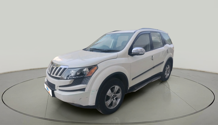 2015 Mahindra XUV500 W8, Diesel, Manual, 81,670 km, exterior