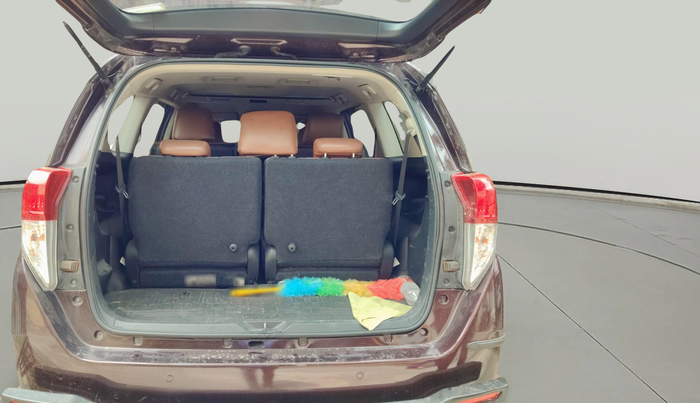 2018 Toyota Innova Crysta 2.7 VX 7 STR, Petrol, Manual, 28,604 km, exterior