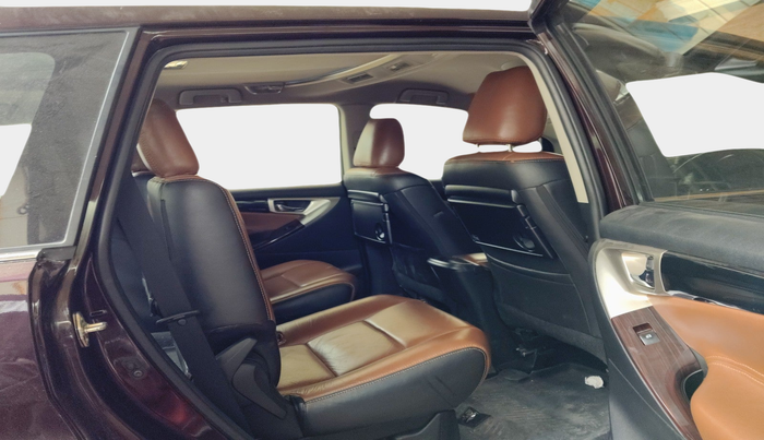 2018 Toyota Innova Crysta 2.7 VX 7 STR, Petrol, Manual, 28,604 km, interior