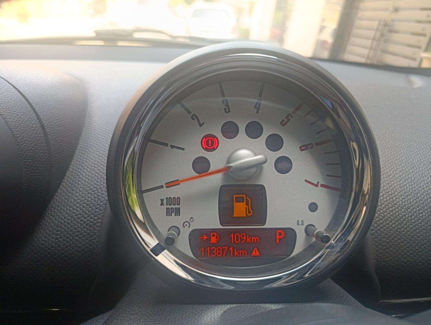 2013 Mini Cooper Countryman Cooper D, Diesel, Automatic, 1,13,871 km, interior