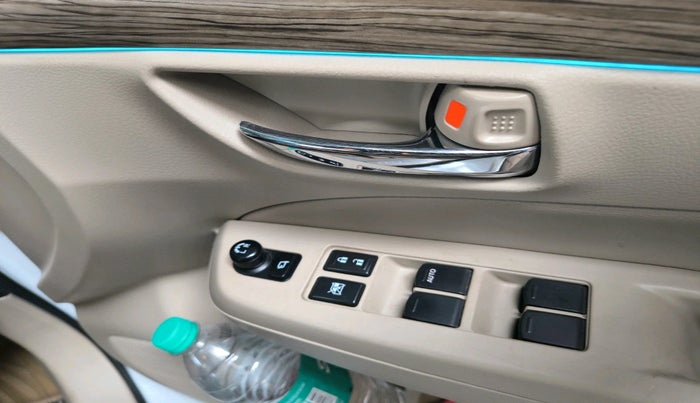 2021 Maruti Ciaz ALPHA 1.5 SHVS PETROL, Petrol, Manual, 73,881 km, interior