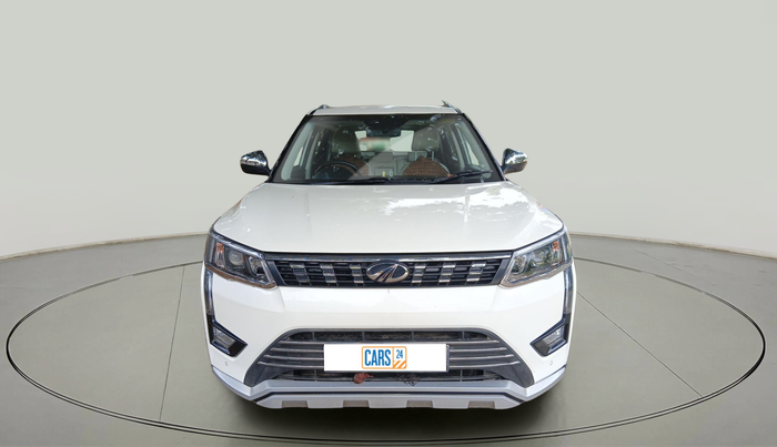2019 Mahindra XUV300 W8 (O) 1.5 DIESEL, Diesel, Manual, 51,346 km, exterior