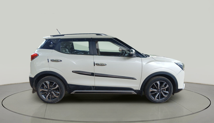 2019 Mahindra XUV300 W8 (O) 1.5 DIESEL, Diesel, Manual, 51,346 km, exterior