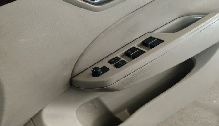 2012 Maruti Swift Dzire VDI, Diesel, Manual, 2,23,184 km, interior
