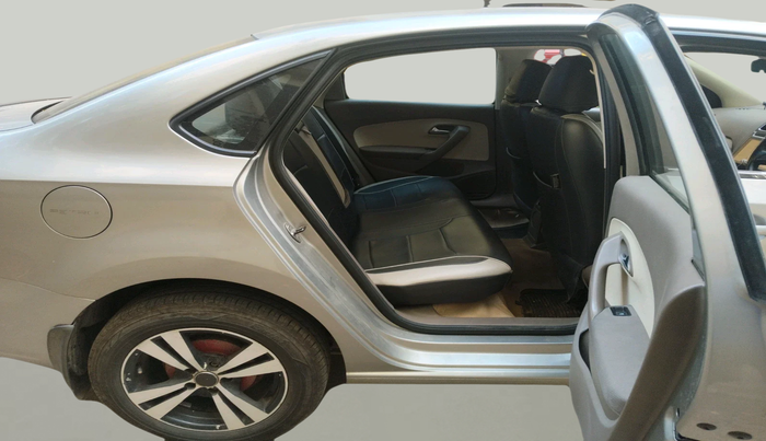 2013 Skoda Rapid AMBITION 1.6 MPI MT PLUS, Petrol, Manual, 1,01,557 km, interior