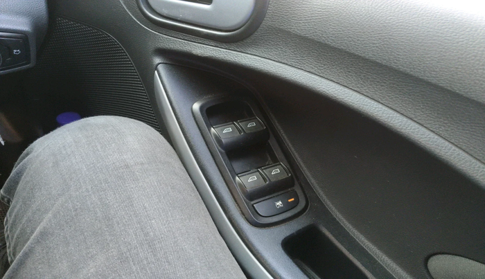 2017 Ford Figo Aspire TITANIUM 1.2 PETROL, Petrol, Manual, 56,850 km, interior