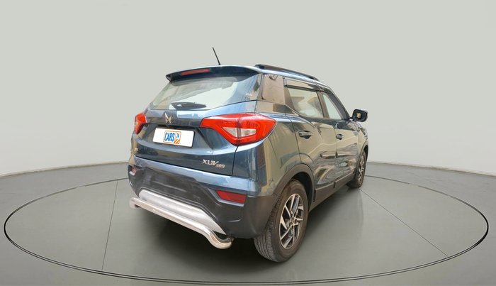 2023 Mahindra XUV300 W8 (O) 1.5 DIESEL, Diesel, Manual, 41,995 km, exterior