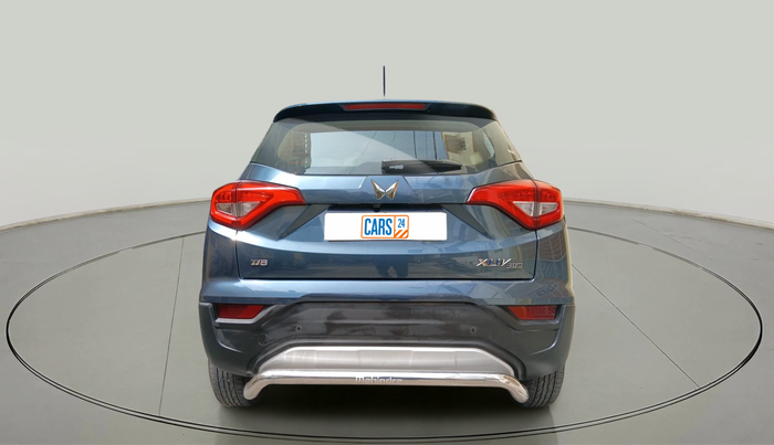 2023 Mahindra XUV300 W8 (O) 1.5 DIESEL, Diesel, Manual, 41,995 km, exterior