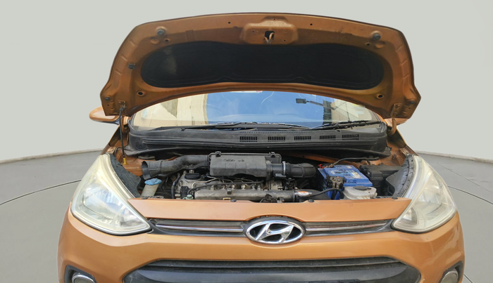2013 Hyundai Grand i10 SPORTZ 1.1 CRDI, Diesel, Manual, 1,10,680 km, exterior
