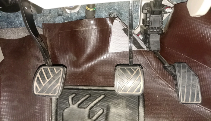 2025 Maruti Ertiga VXI SHVS, Petrol, Manual, 5,190 km, interior