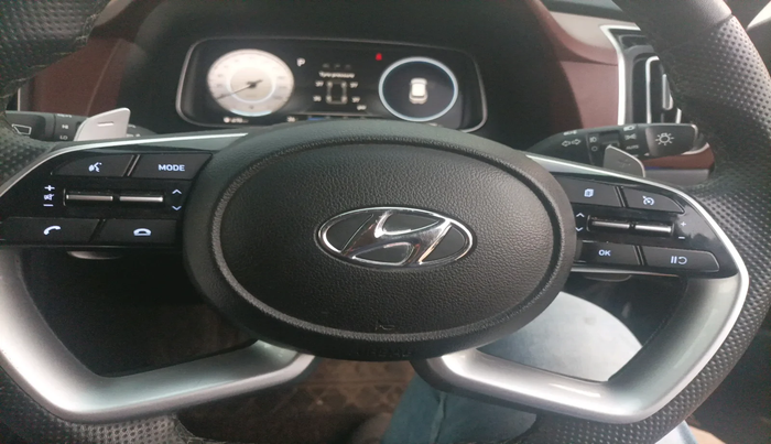 2022 Hyundai ALCAZAR PLATINUM (O) 7STR 1.5 AT, Diesel, Automatic, 51,097 km, interior