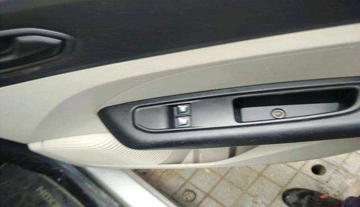 2023 Renault TRIBER RXE MT, Petrol, Manual, 23,974 km, interior