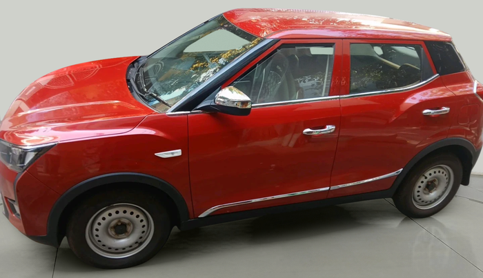 2023 Mahindra XUV300 W4 1.5 DIESEL, Diesel, Manual, 14,991 km, exterior