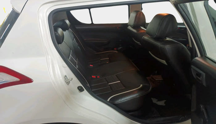 2015 Maruti Swift LXI, Petrol, Manual, 33,387 km, interior