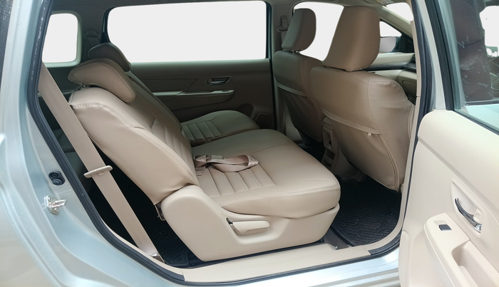 2025 Maruti Ertiga ZXI+ AT SHVS, Petrol, Automatic, 6,102 km, interior