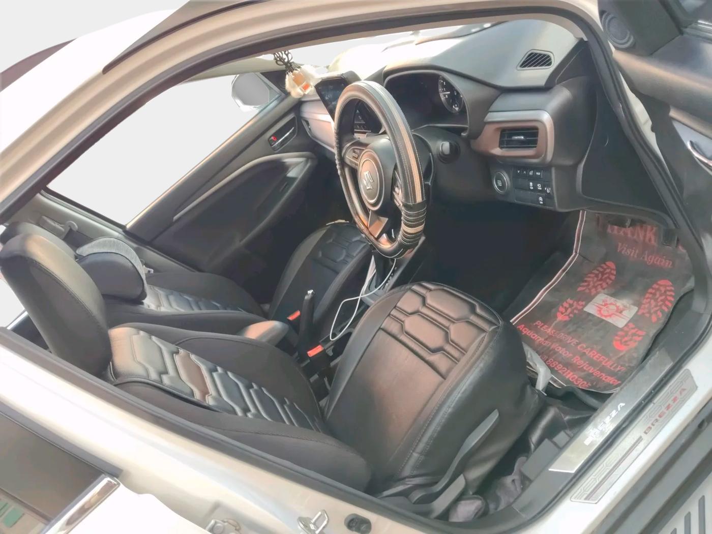 2024 Maruti BREZZA ZXI + AT SMART HYBRID, Petrol, Automatic, 27,599 km, interior