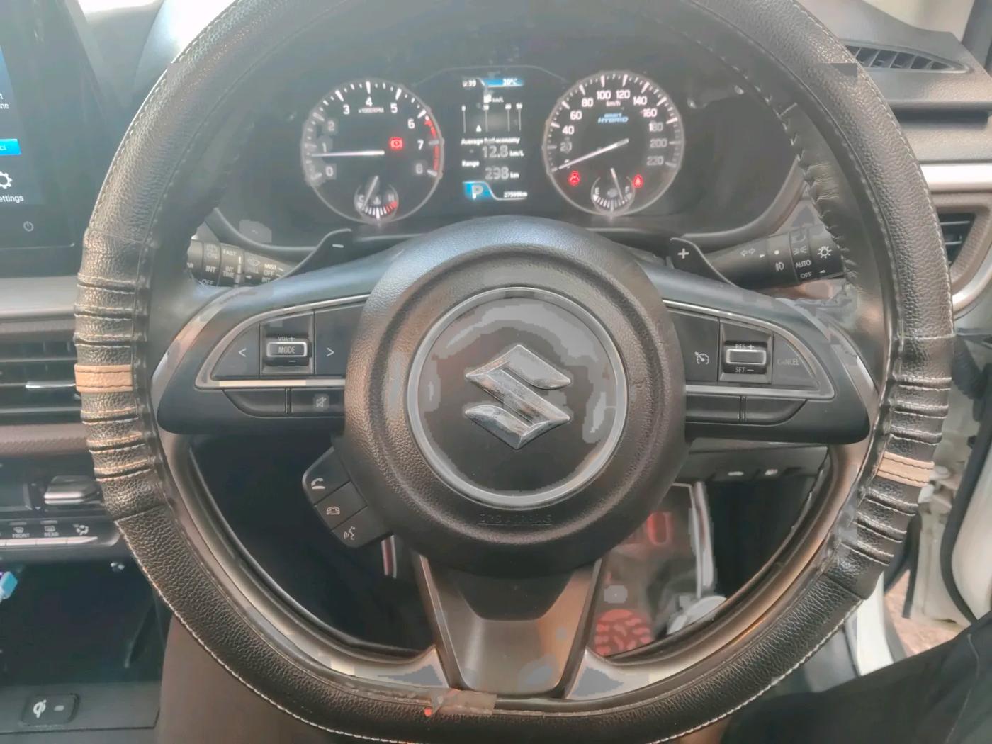 2024 Maruti BREZZA ZXI + AT SMART HYBRID, Petrol, Automatic, 27,599 km, interior