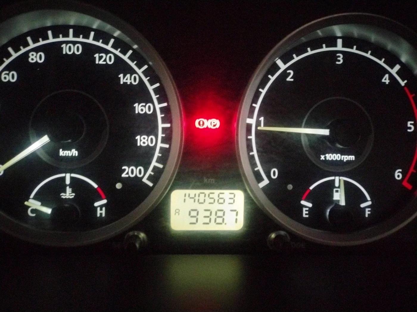 2015 Tata Safari Storme 2.2 EX 4X2, Diesel, Manual, 1,48,563 km, interior