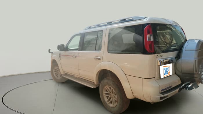 2011 Ford Endeavour 2.5L 4X2 AT, Diesel, Automatic, 83,826 km, exterior