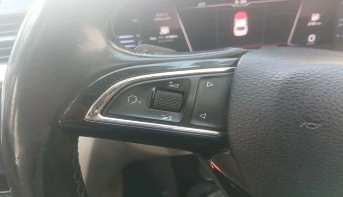 2018 Skoda Octavia L&K 1.8 TSI AT, Petrol, Automatic, 1,06,329 km, interior