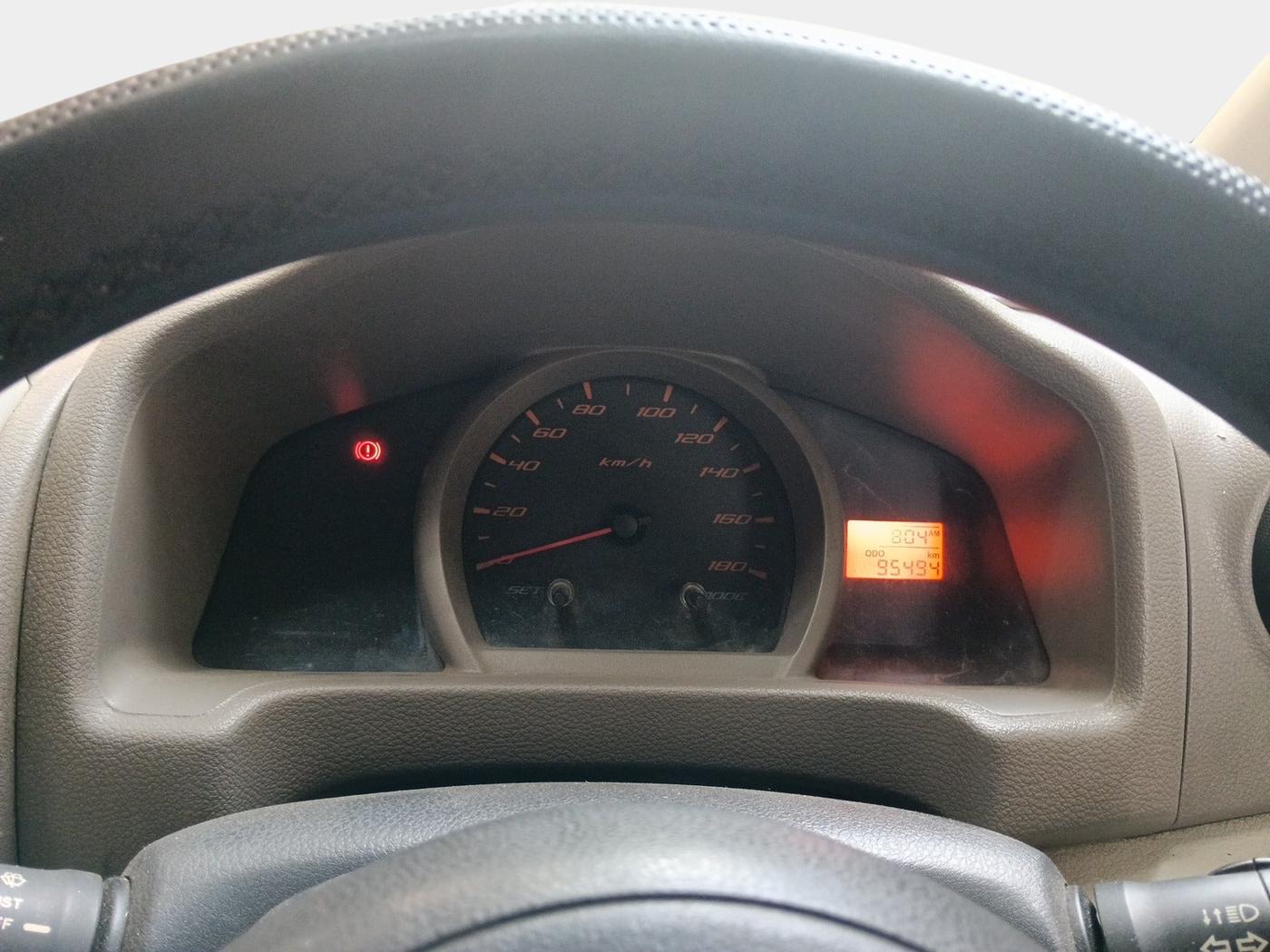 2014 Ashok Leyland Stile LX 7 SEATER, Diesel, Manual, 95,494 km, interior