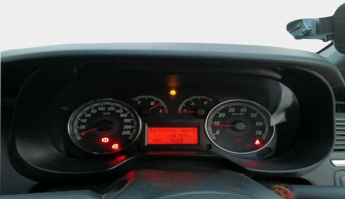 2012 Fiat Grand Punto EMOTION PACK 1.3, Diesel, Manual, 1,19,797 km, interior