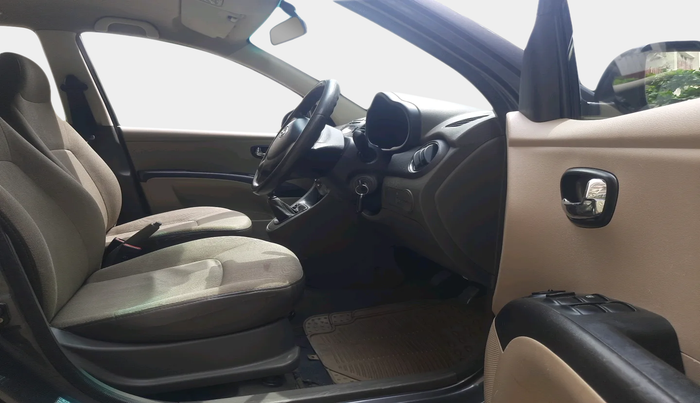 2010 Hyundai i10 SPORTZ 1.2, Petrol, Manual, 1,13,348 km, interior